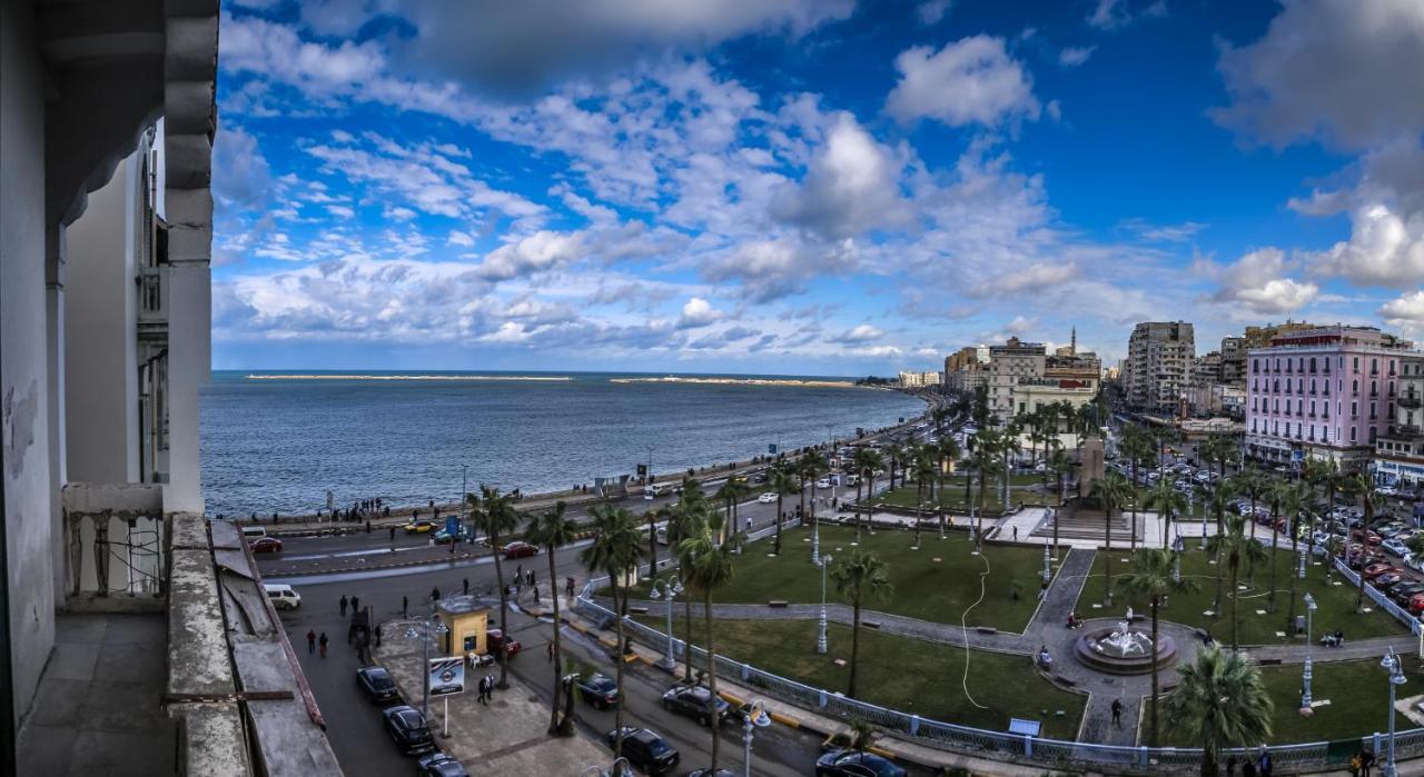 Acropole Hotel Alexandria Exterior photo